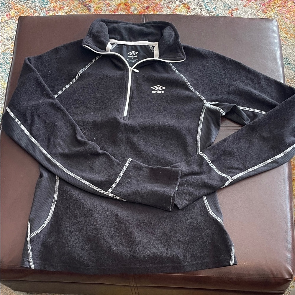 Umbro Black Zip-Up woman’s Sweater